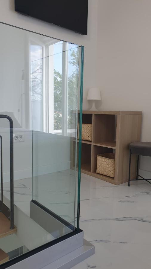 Appartement Izzy 2 à Senj  Extérieur photo